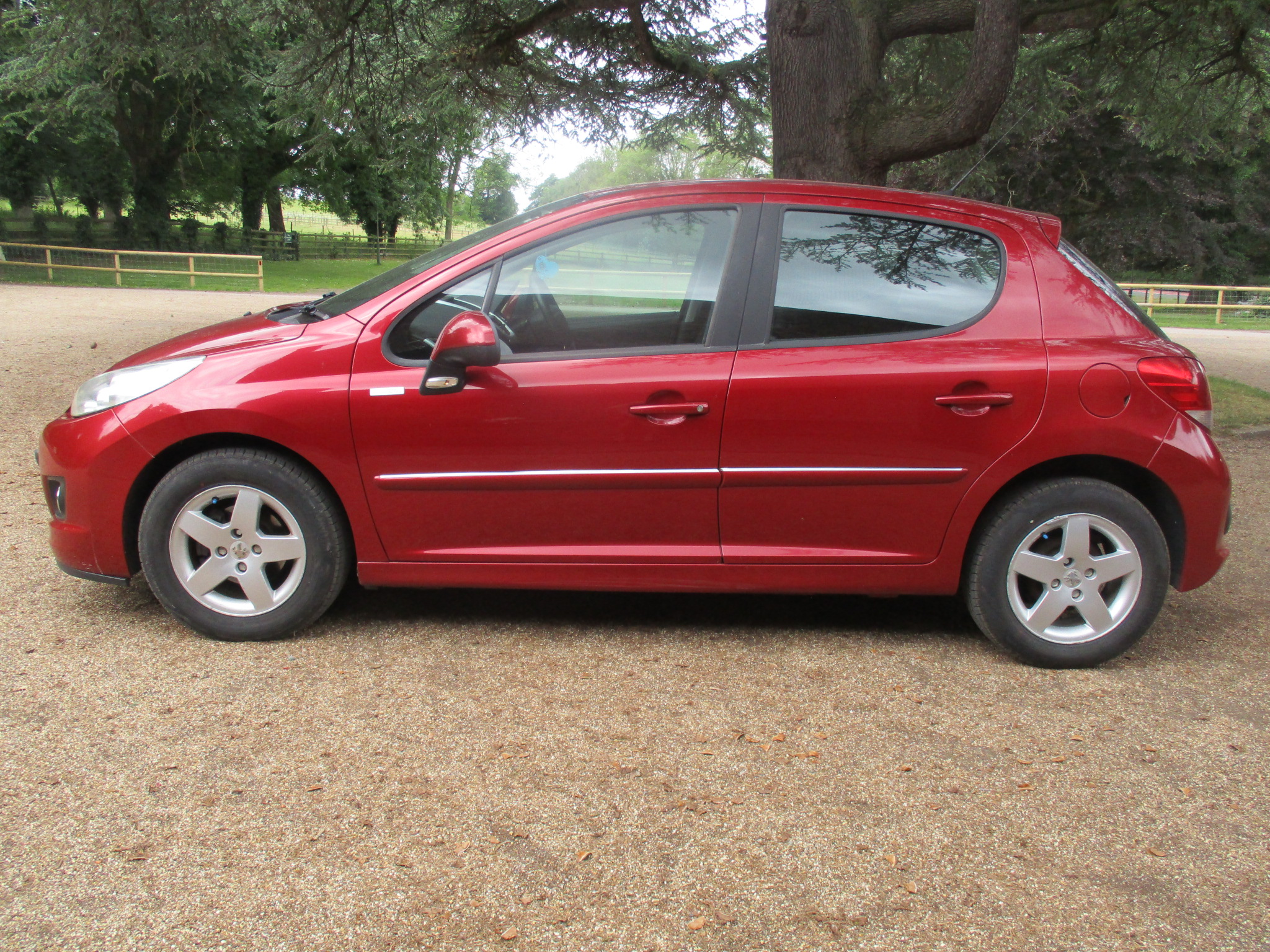 PEUGEOT 207 1.4 MILLESIM 2010